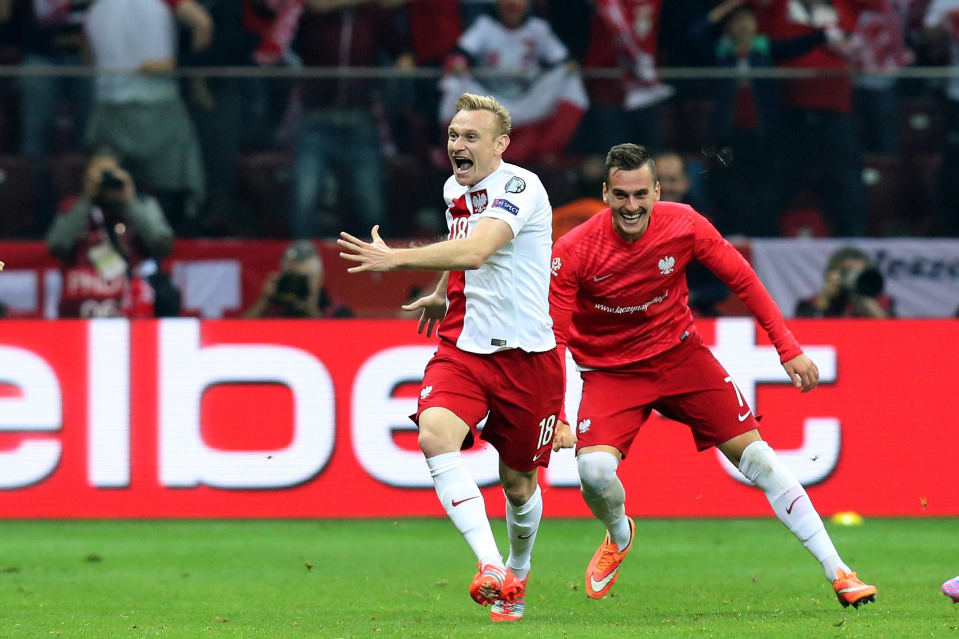 Sebastian Mila i Arkadiusz Milik podczas meczu Polska - Niemcy 2:0 (11.10.2014).