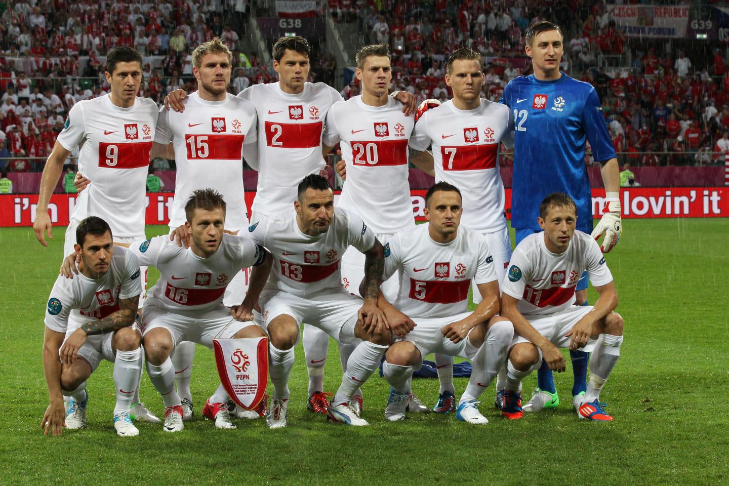 Wyjściowy skład Polski w meczu Czechami (w białych strojach)
