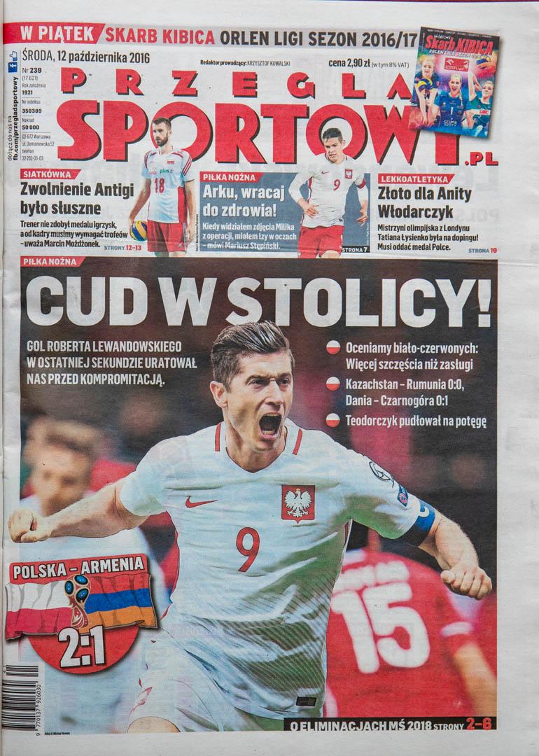 Okładka przeglądu sportowego po meczu Polska - Armenia (11.10.2016)