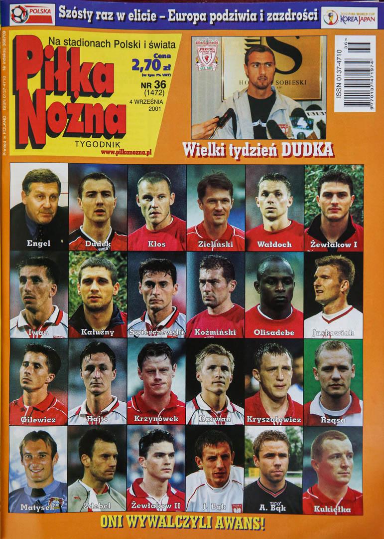 Okładka piłki nożnej po meczu polska - norwegia (01.09.2001)