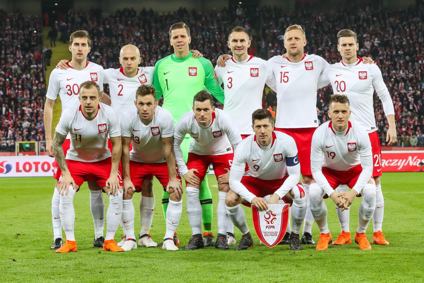 Reprezentacja Polski przed meczem z Koreą Południową w 2018 roku.