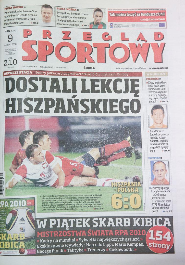 Okładka przegladu sportowego po meczu Hiszpania - Polska (08.06.2010)