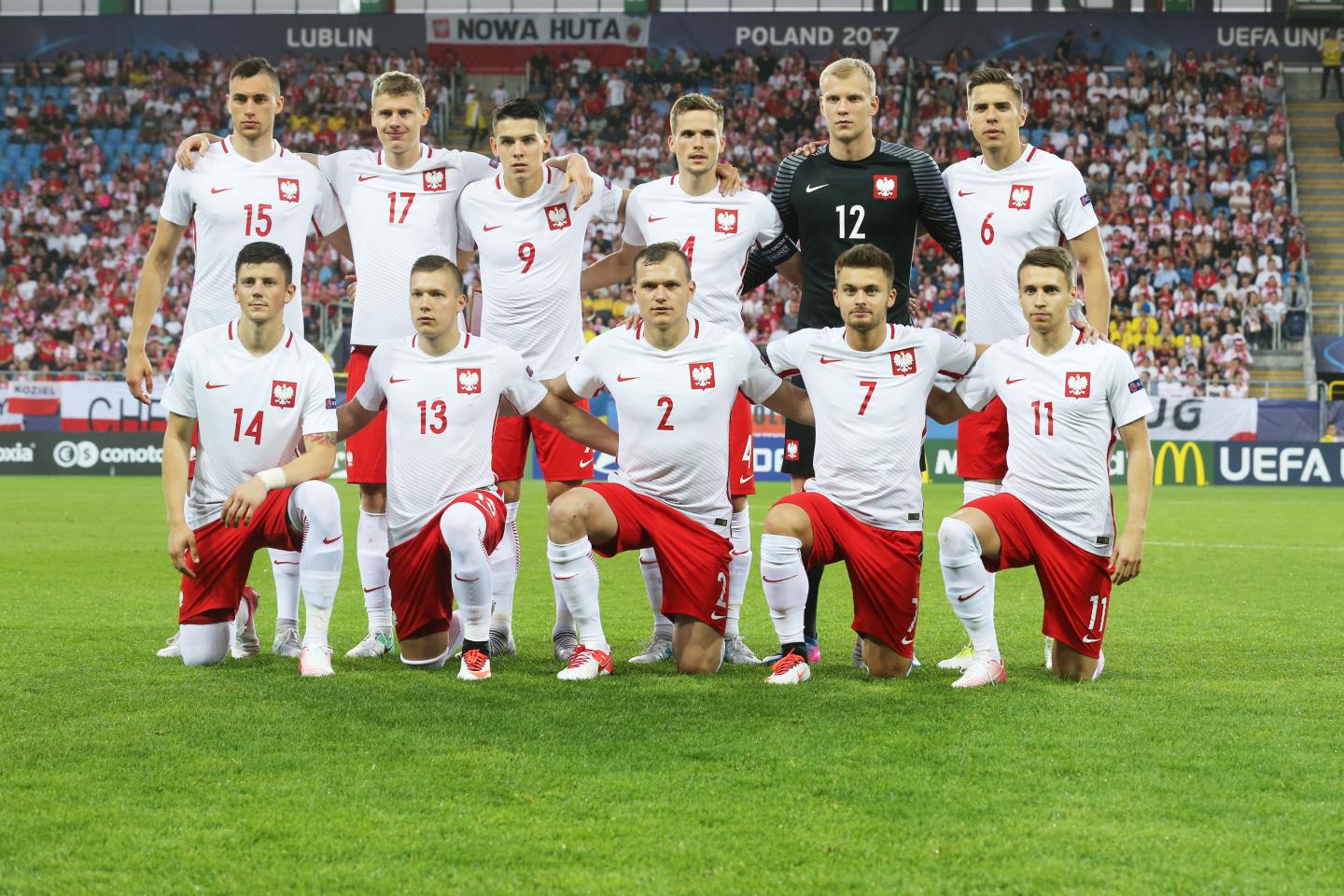 Grupowe zdjęcie reprezentacji Polski do lat 21 przed meczem ze Szwecja (2:2) na Euro 2017.