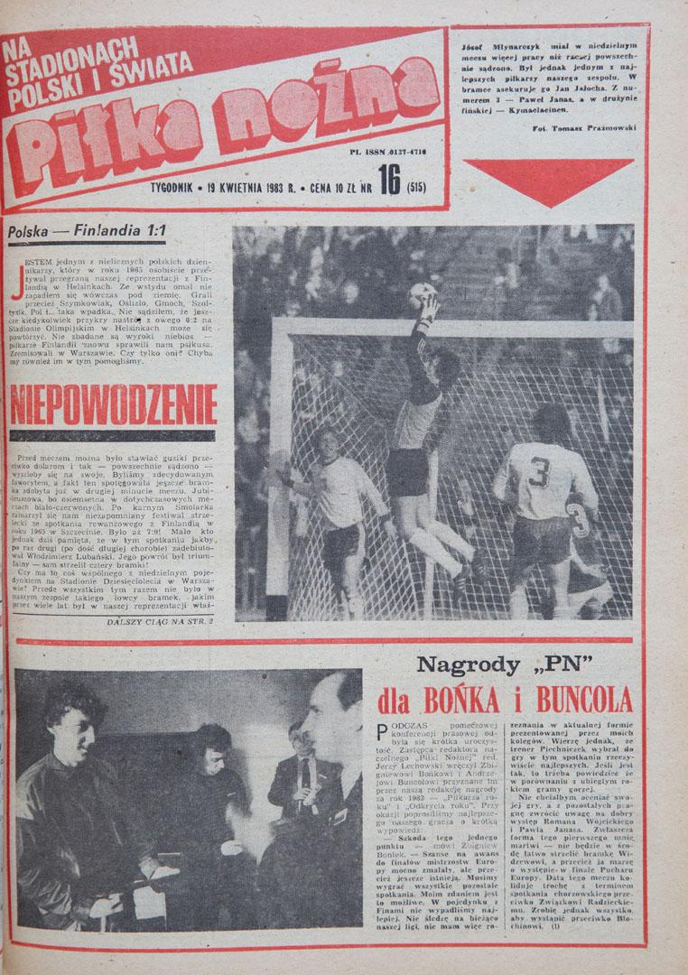Okładka piłki nożnej po meczu polska - finlandia (17.04.1983) 