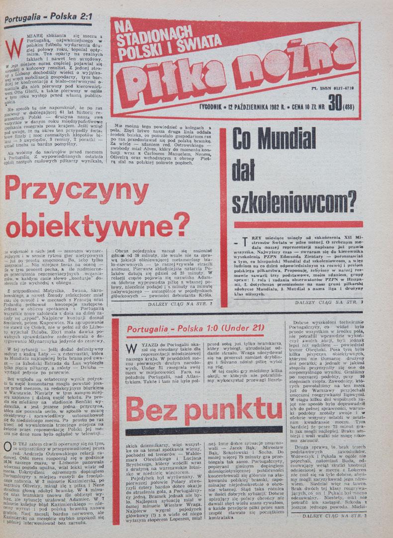 Okładka piłki nożnej po meczu portugalia - polska (10.10.1982) 