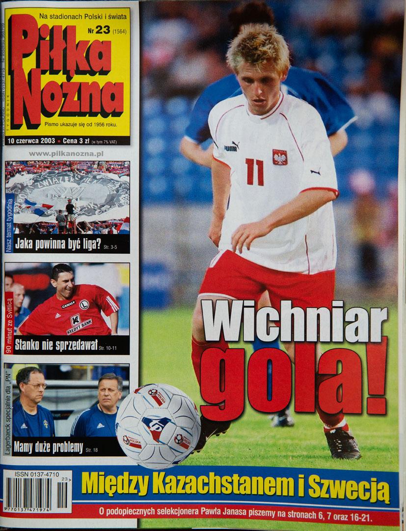 Okładka piłki nożnej po meczu polska - kazachstan  (06.06.2003)