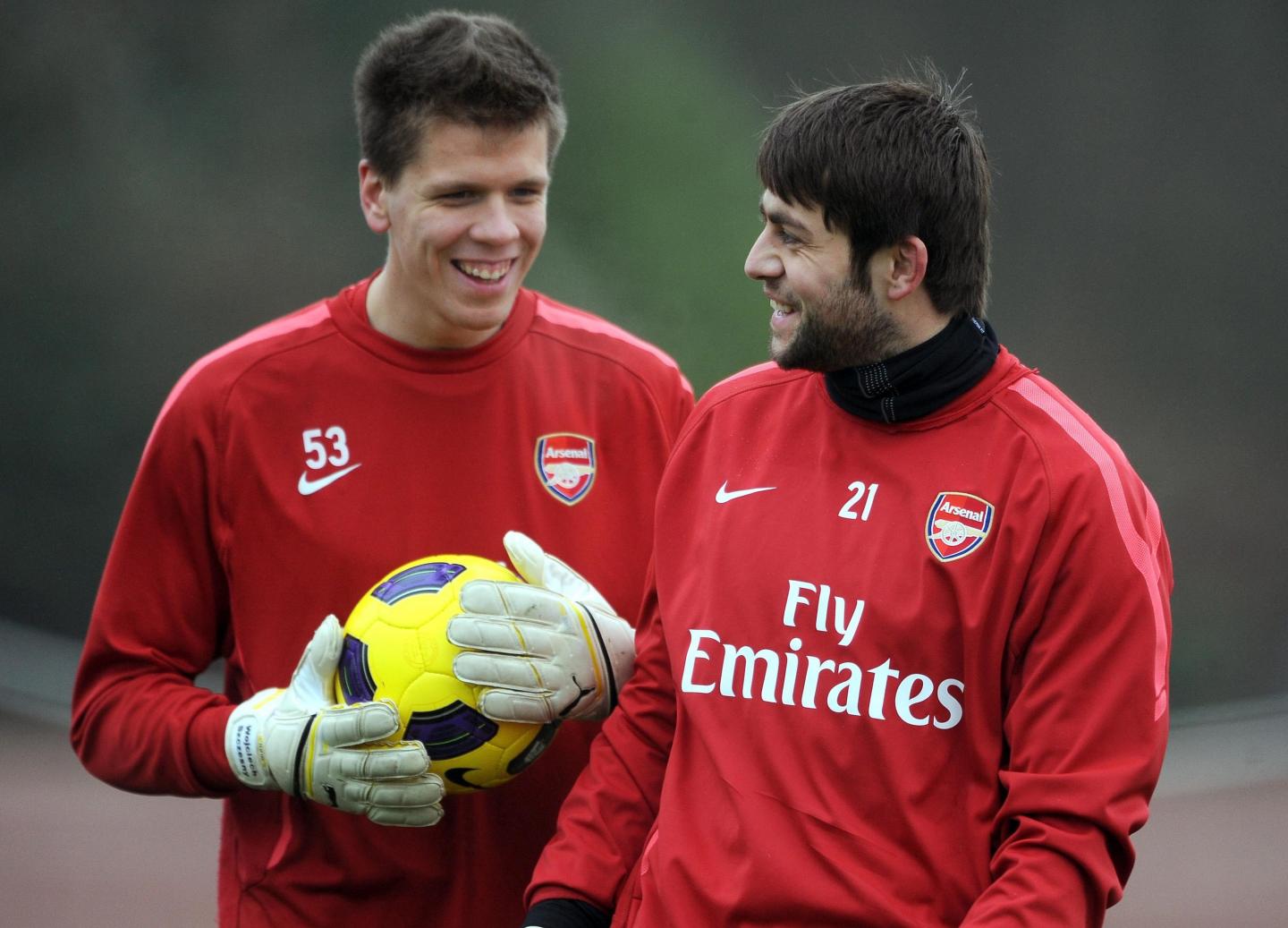 Wojciech Szczęsny i Łukasz Fabiański w barwach Arsenalu Londyn.