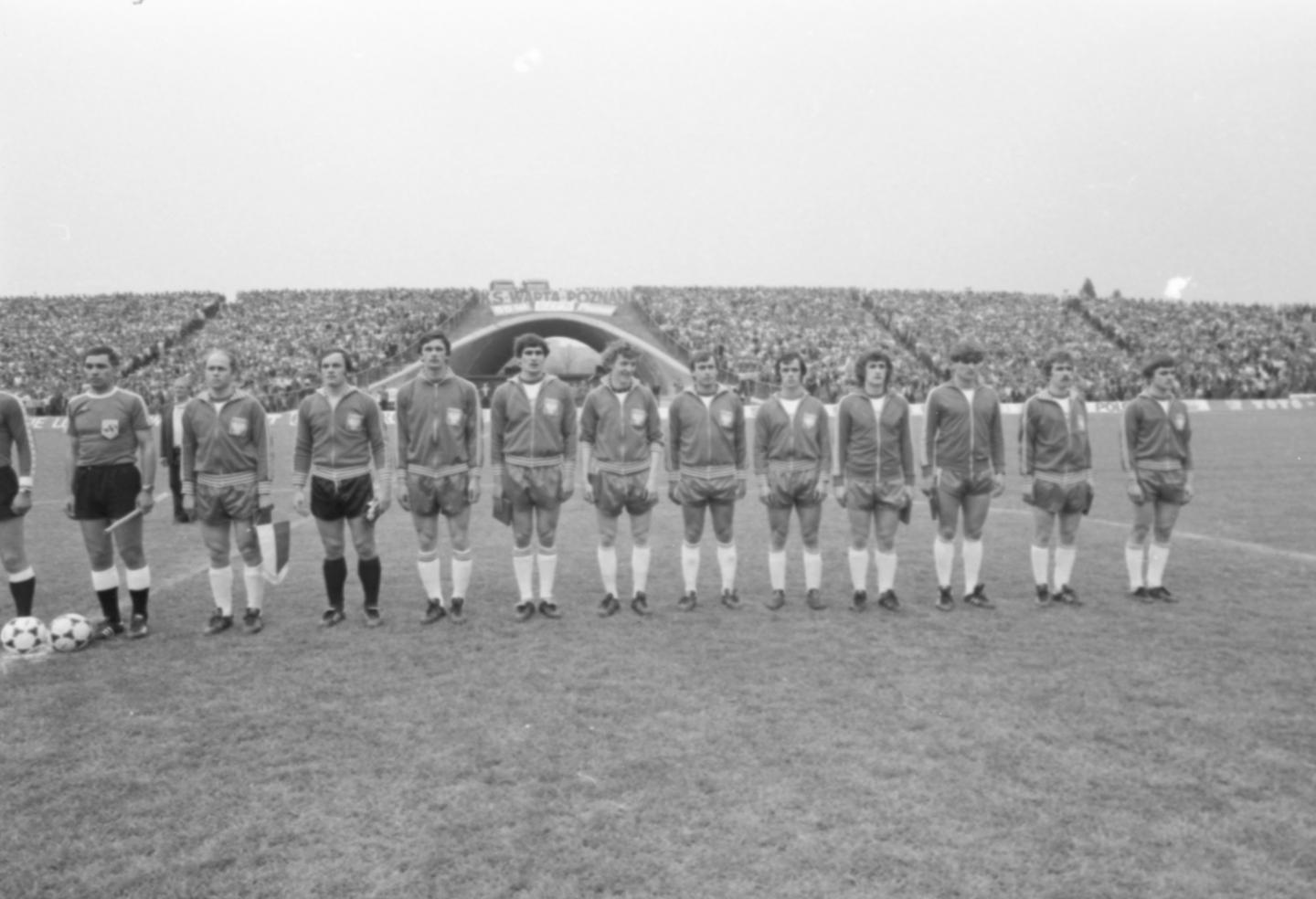 Reprezentacja Polski przed meczem ze Szkocją 28 maja 1980.