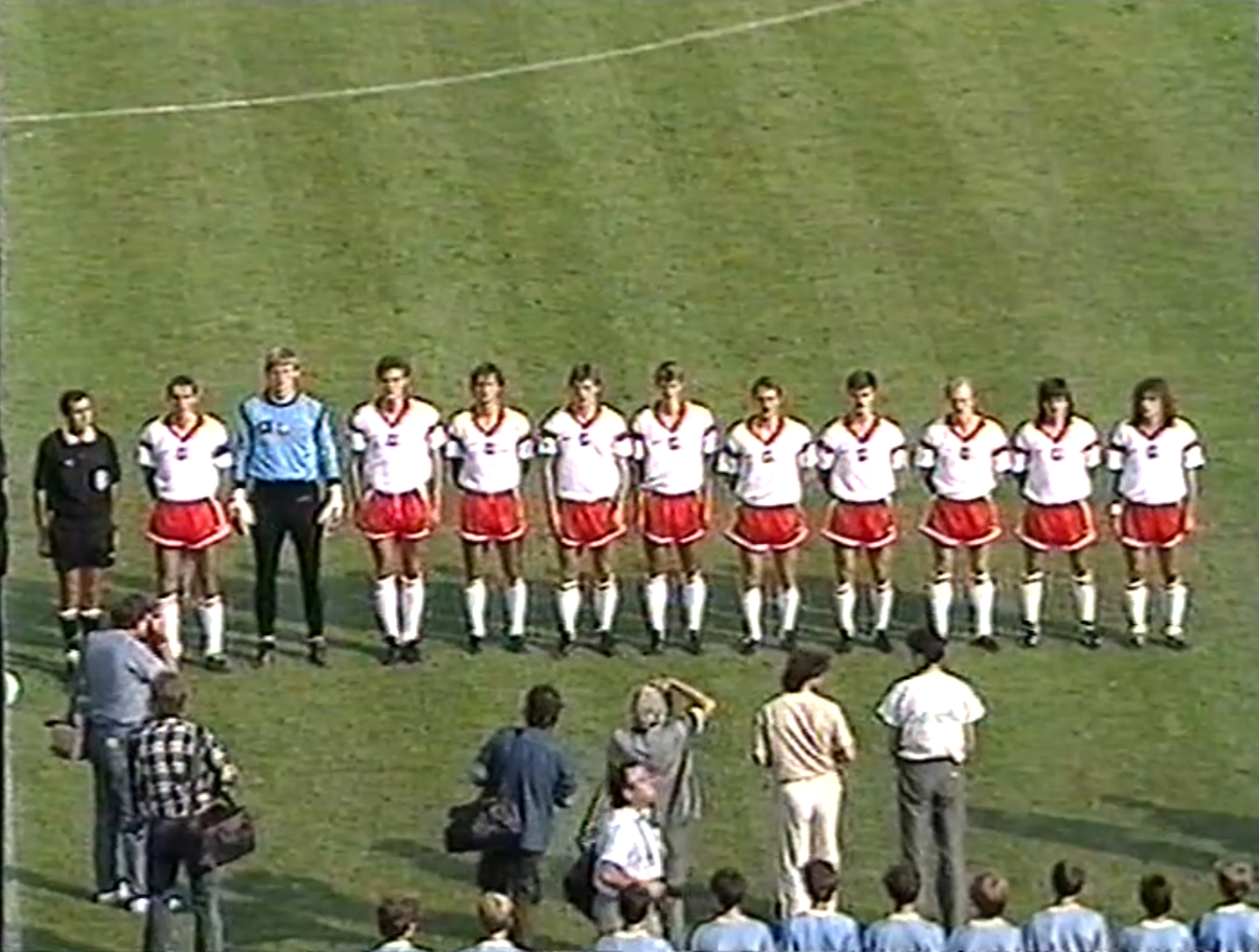 Reprezentacja Polski przed meczem z ZSRR w Lubinie, 23 sierpnia 1989 roku.