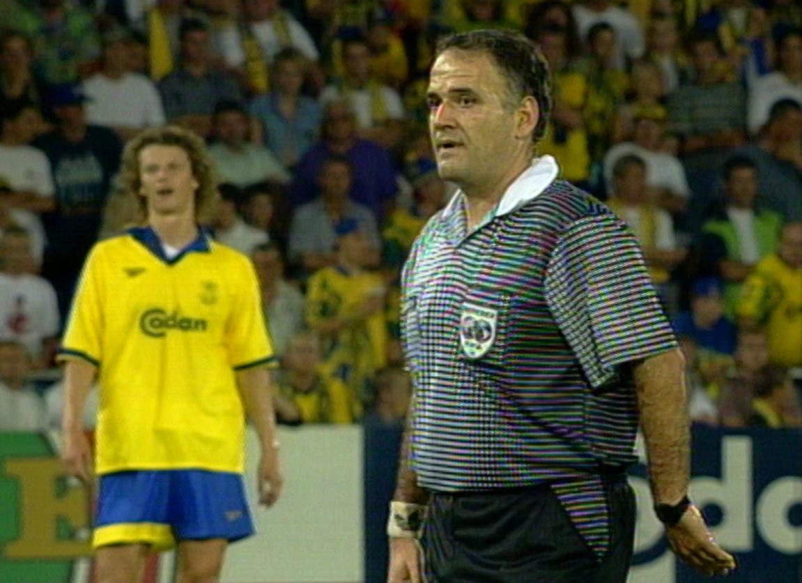 Ahmet Çakar podczas meczu Broendby Kopenhaga - Widzew Łódź 3:2 (21.08.1996).