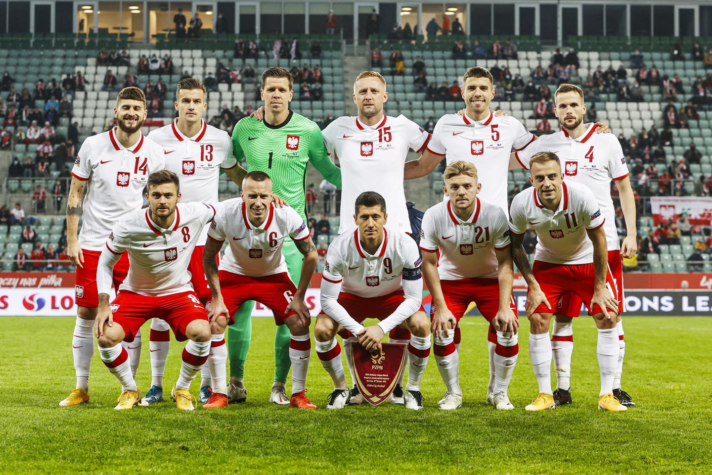 Reprezentacja Polski przed meczem z Bośnią i Hercegowiną we Wrocławiu.
