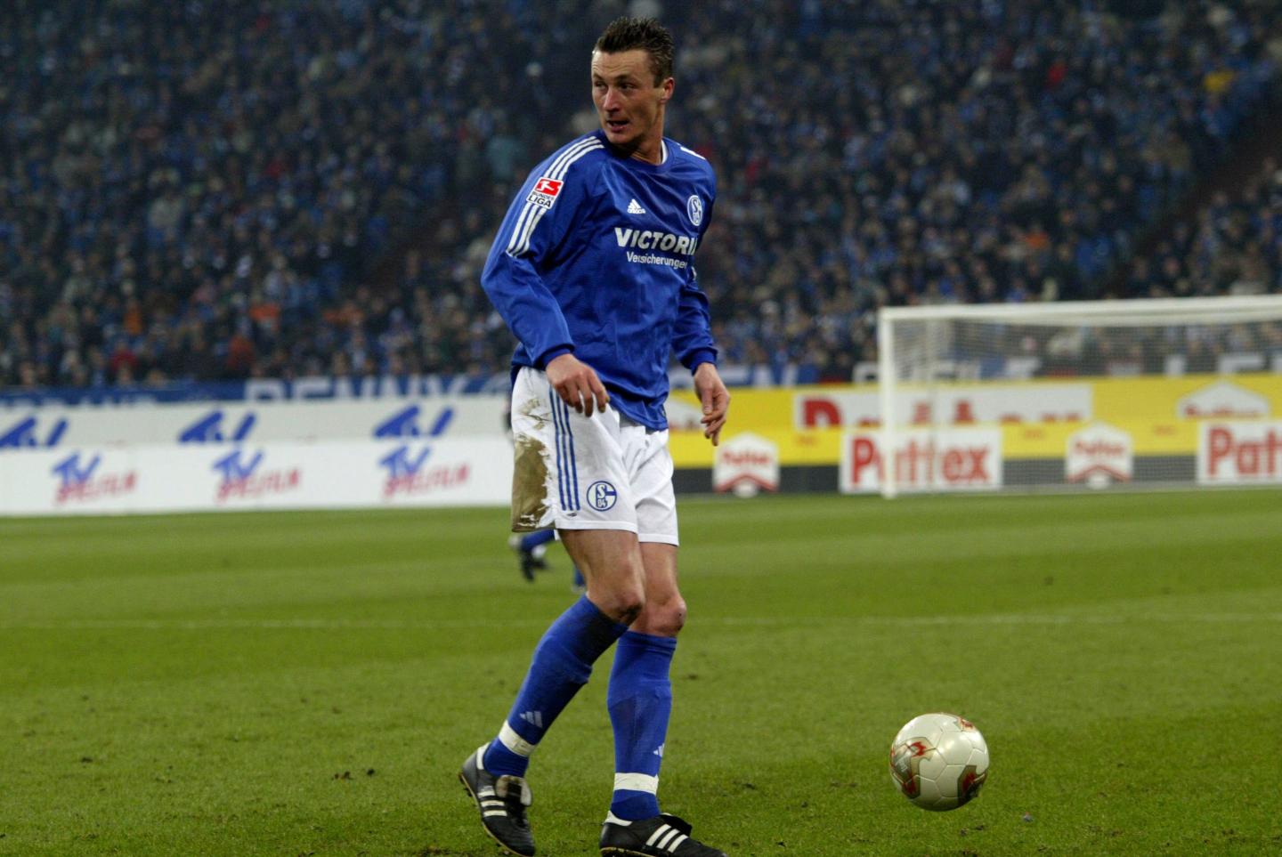 Tomasz Hajto w barwach Schalke 04.