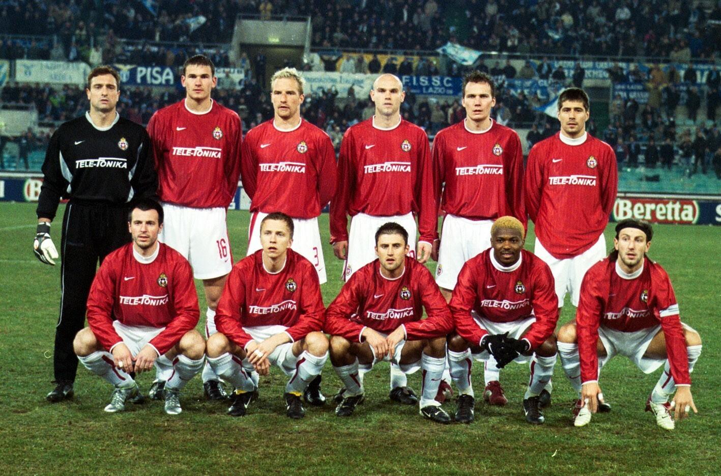 Zespół Wisły Kraków przed meczem Lazio Rzym - Wisła Kraków 3:3 (20.02.2003).