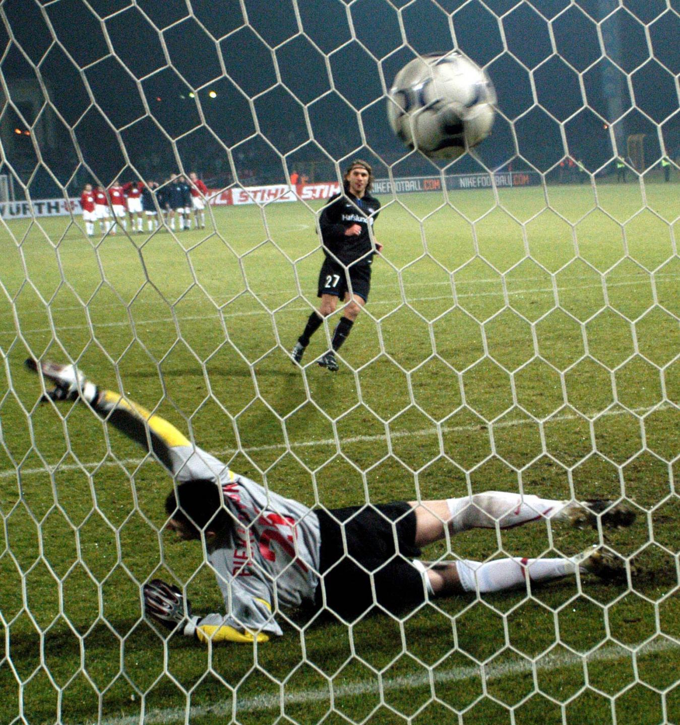 Wisła Kraków – Vålerenga Oslo 0:0, k. 3–4 (27.11.2003)