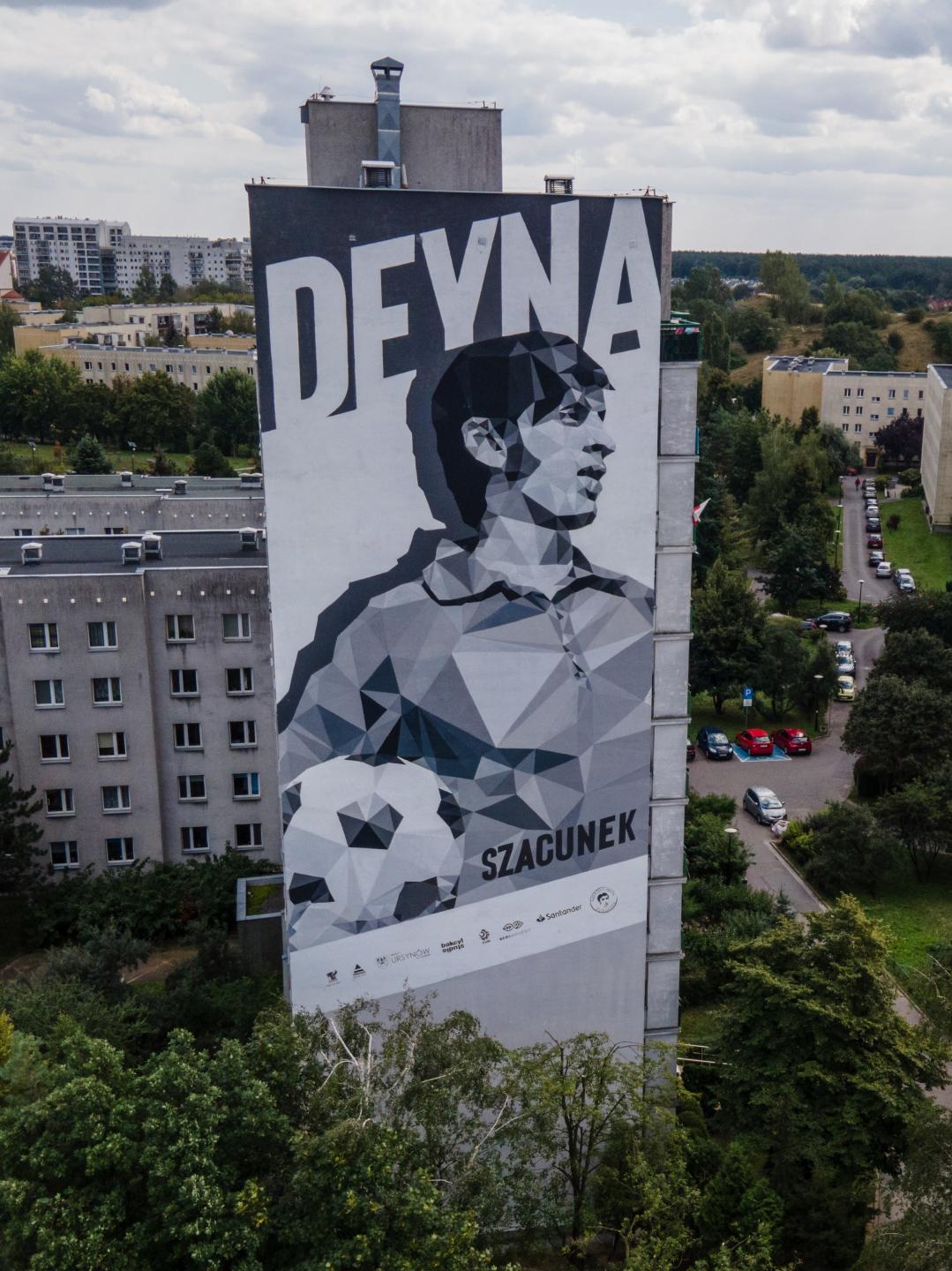 Mural Kazimierza Deyny na jednym z bloków na warszawskim Ursynowie.