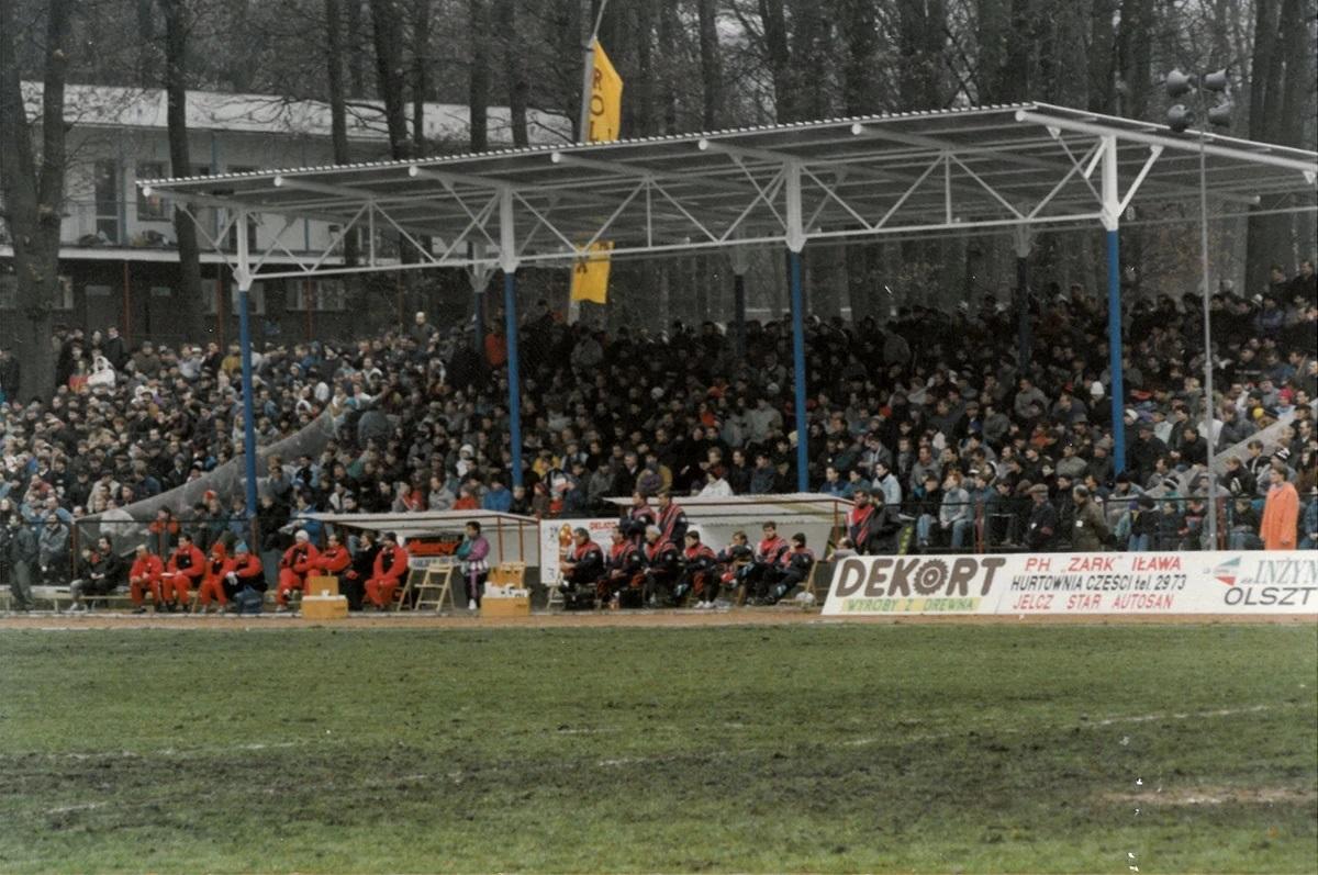 Stadion Jeziorak Iława (1992).