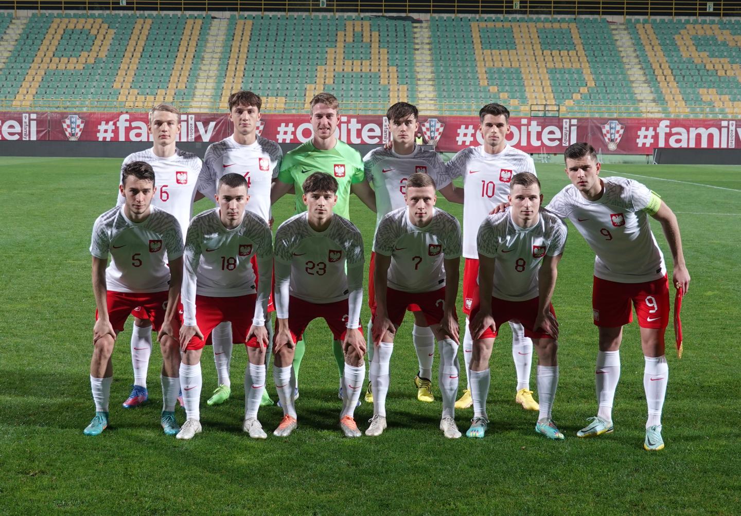 Chorwacja - Polska 3:1 U21 (17.11.2022), zdjęcie drużynowe Polaków.