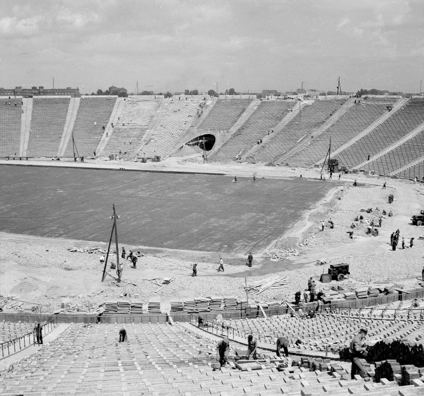 Stadion Dziesięciolecia budowa (1955)