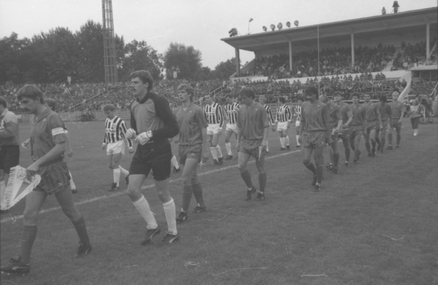 Górnik Zabrze - Jeunesse Esch 3:0 (07.09.1988)