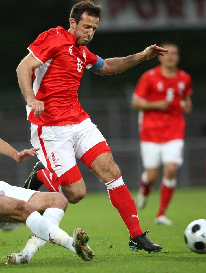 Maciej Żurawski podczas meczu z Albanią (27.05.2008).