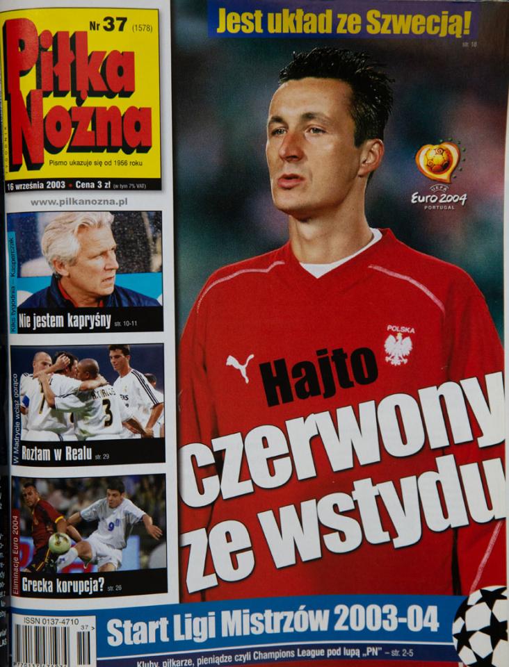 Okładka piłki nożnej po meczu polska - szwecja (10.09.2003) 