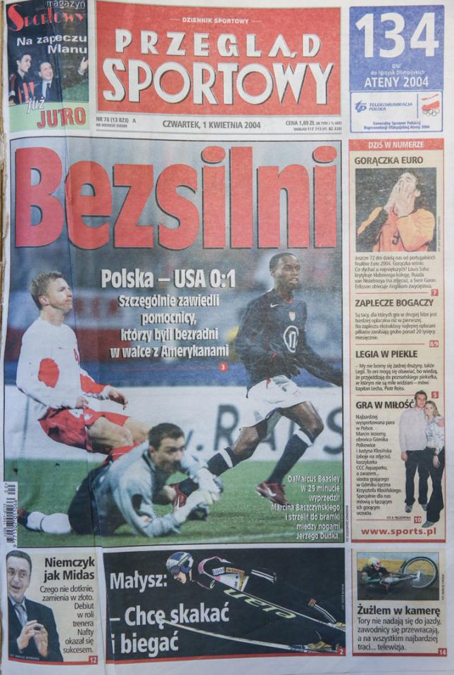 Okładka przeglądu sportowego po meczu polska - usa (31.03.2004)