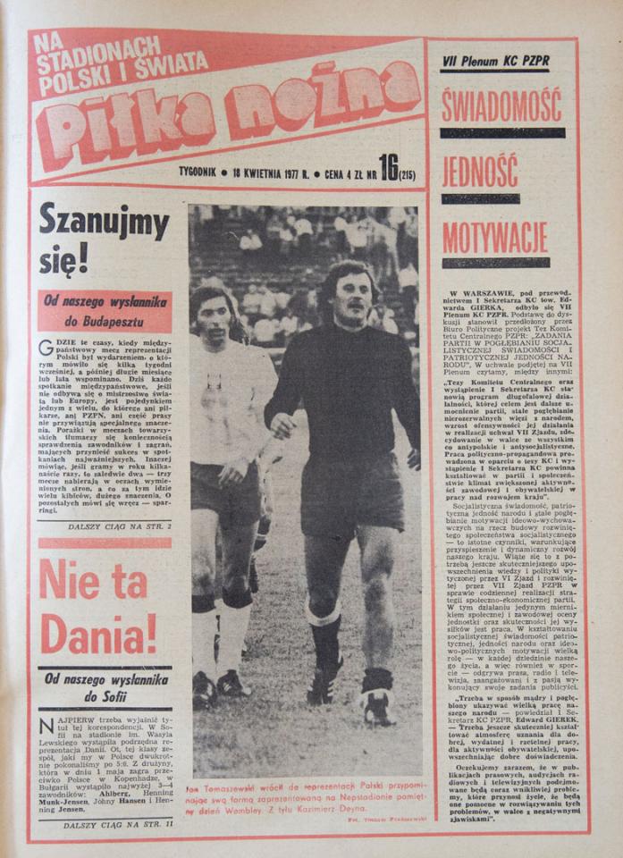 Okładka piłki nożnej po meczu Węgry - Polska (17.04.1977) 