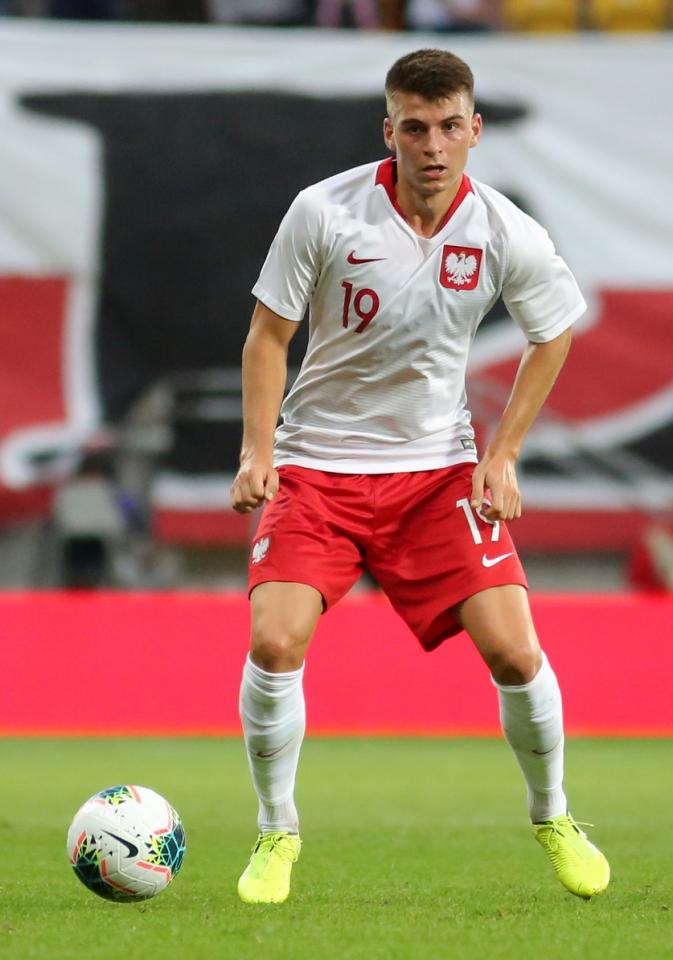 Karol Fila podczas meczu Polska - Estonia 4:0 w eliminacjach Euro 2021 U-21 (10.09.2019).