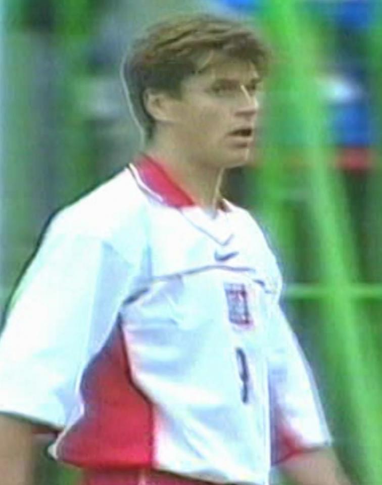 Cezary Kucharski podczas meczu Polska - Litwa 2:0 (24.09.1997).
