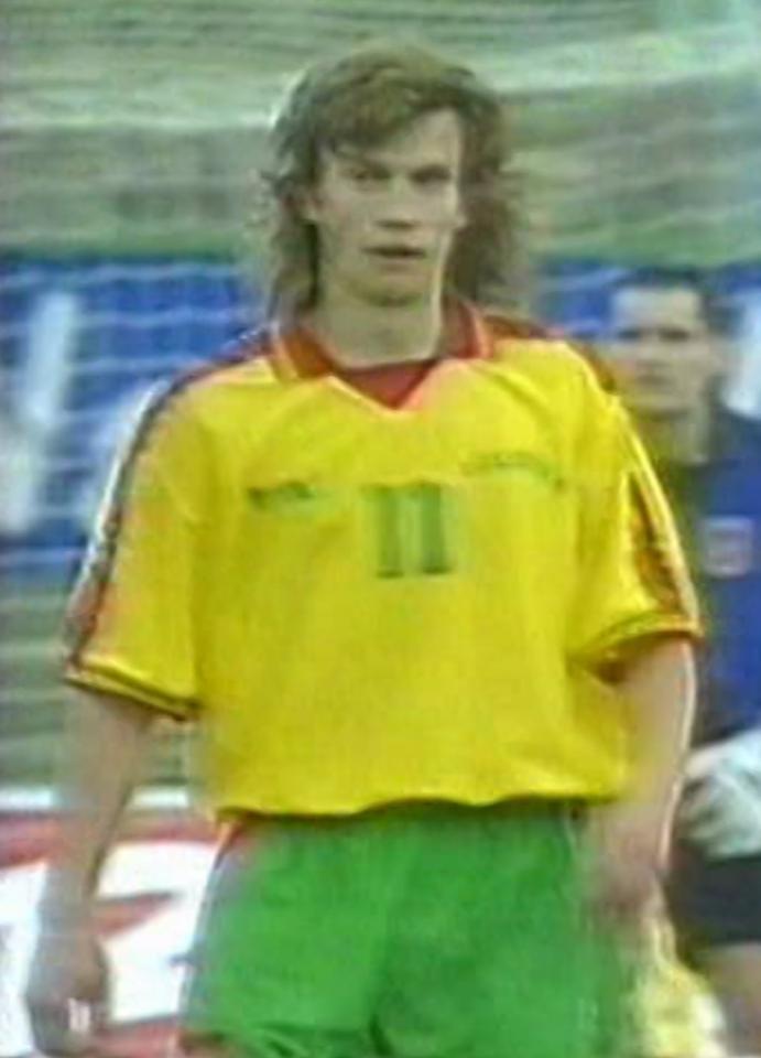 Gražvydas Mikulėnas podczas meczu Polska - Litwa 2:0 (24.09.1997).