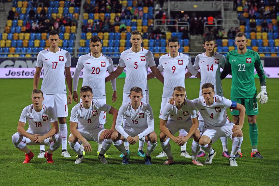 Reprezentacja Polski do lat 21 przed meczem z rówieśnikami z Czarnogóry w Gdyni.