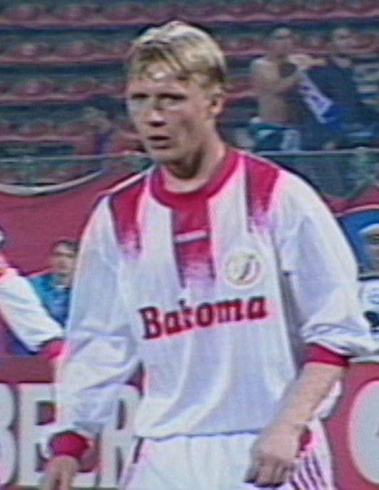 Daniel Bogusz podczas meczu Steaua Bukareszt - Widzew Łódź 1:0 (16.10.1996).