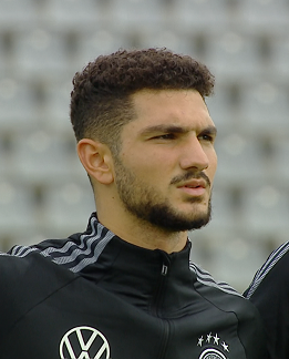 Kerim Çalhanoğlu, Niemcy do lat 19.