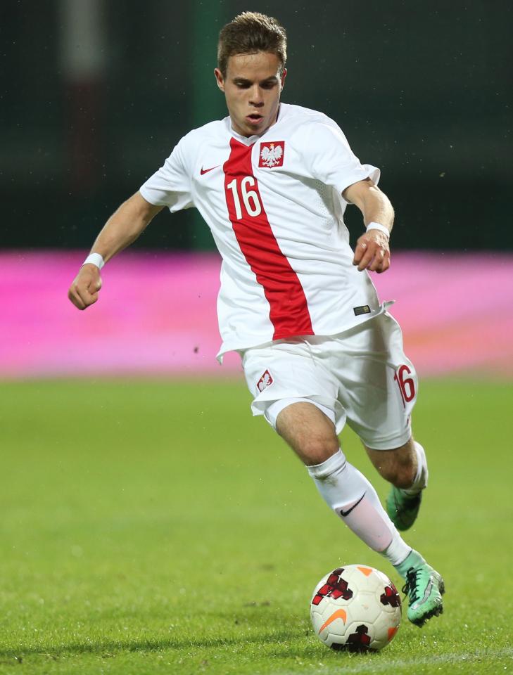 Mikołaj Kwietniewski podczas meczu Serbia - Polska 2:1 U-17 (30.03.2016).