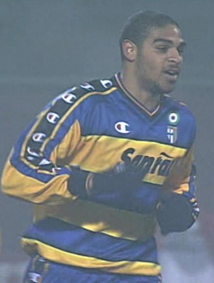 Adriano podczas meczu Wisła Kraków - Parma AC 4:1 (pd.) (14.11.2002).