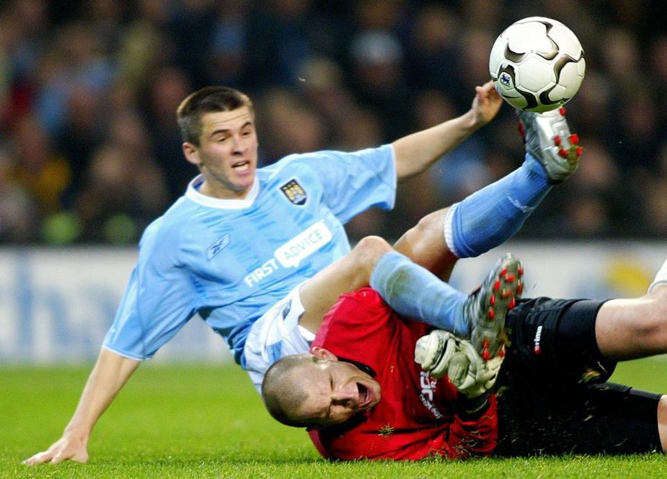 Mariusz Liberda Manchester City - Groclin Dyskobolia Grodzisk Wielkopolski 1:1 (06.11.2003)