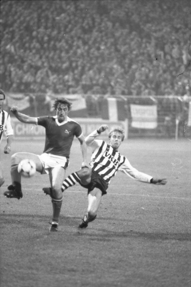 Marek Dziuba podczas meczu Widzew Łódź – LASK Linz 1:0 (01.10.1986)