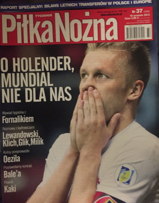 okładka piłki nożnej po meczu polska – czarnogóra (06.09.2013) 