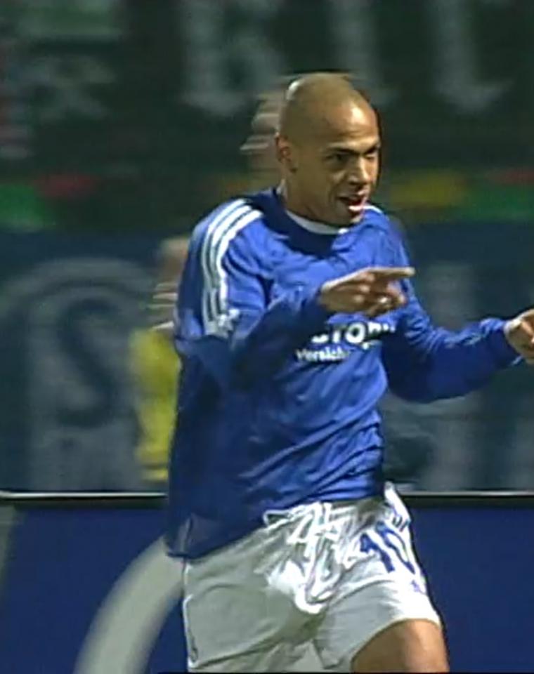 Gustavo Varela (Legia Warszawa - Schalke 04 Gelsenkirchen 2:3, 29.10.2002).