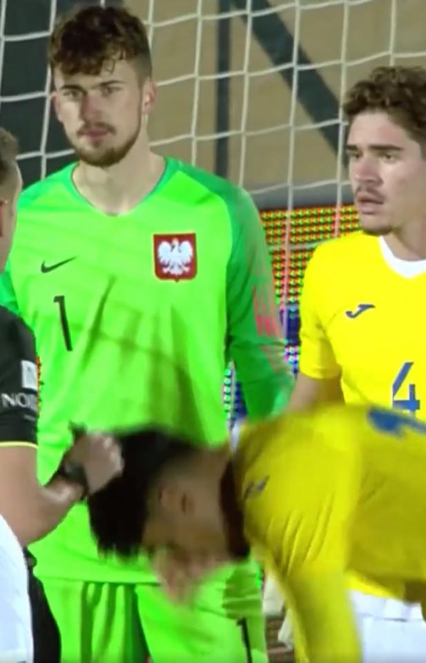 Kacper Tobiasz (Rumunia - Polska 2:1 U20, 11.11.2021).