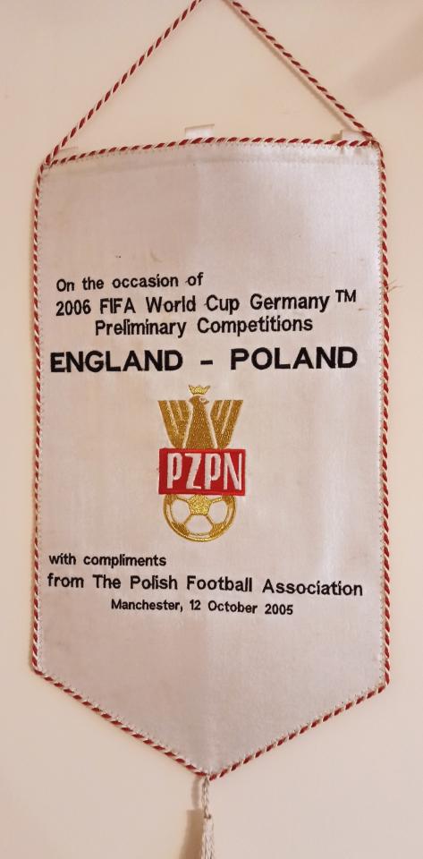 Proporczyk z meczu Anglia - Polska 2:1 (12.10.2005).