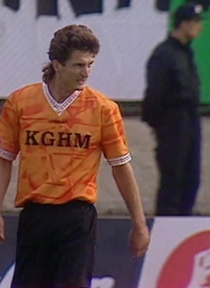Sławomir Majak (Zagłębie Lubin - AC Milan 1:4, 26.09.1995).