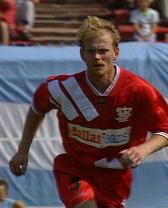 Witold Bendkowski (Legia Warszawa - ŁKS Łódź 6:4, 24.07.1994).