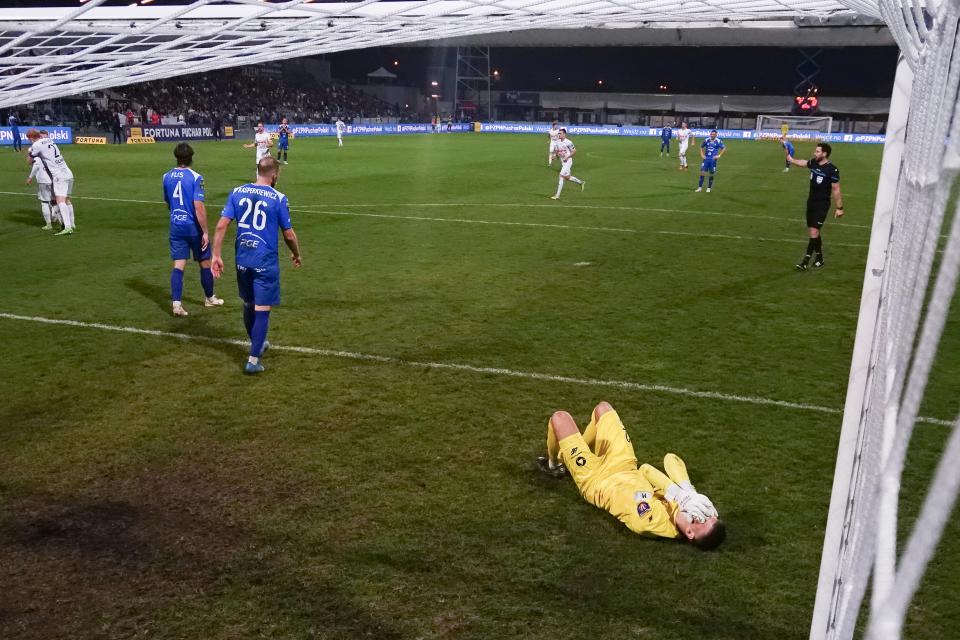 Stal Mielec - Piast Gliwice 0:3 pd. (18.10.2022)
