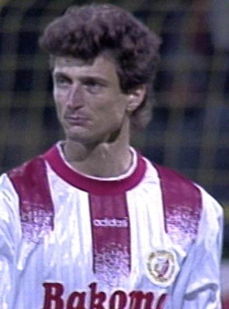 Sławomir Majak podczas meczu Widzew Łódź - Steaua Bukareszt 2:0 (30.10.1996) Sławomir Majak