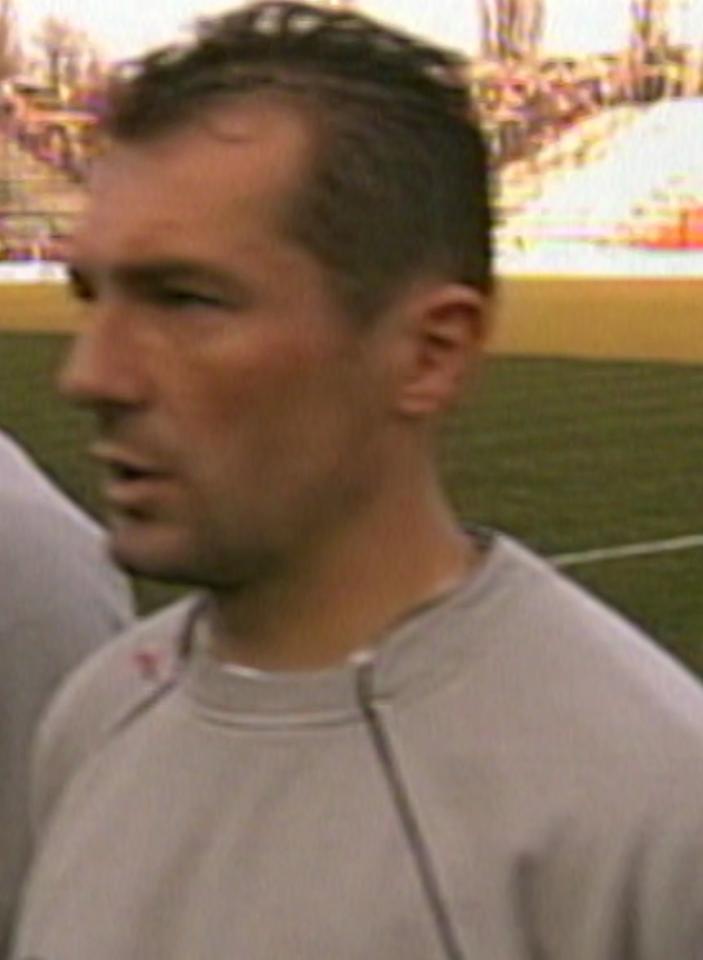 Marek Koźmiński podczas meczu Polska - Japonia 0:2 (27.03.2002).