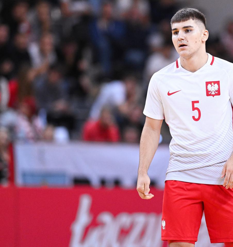 Kacper Sendlewski do porównań