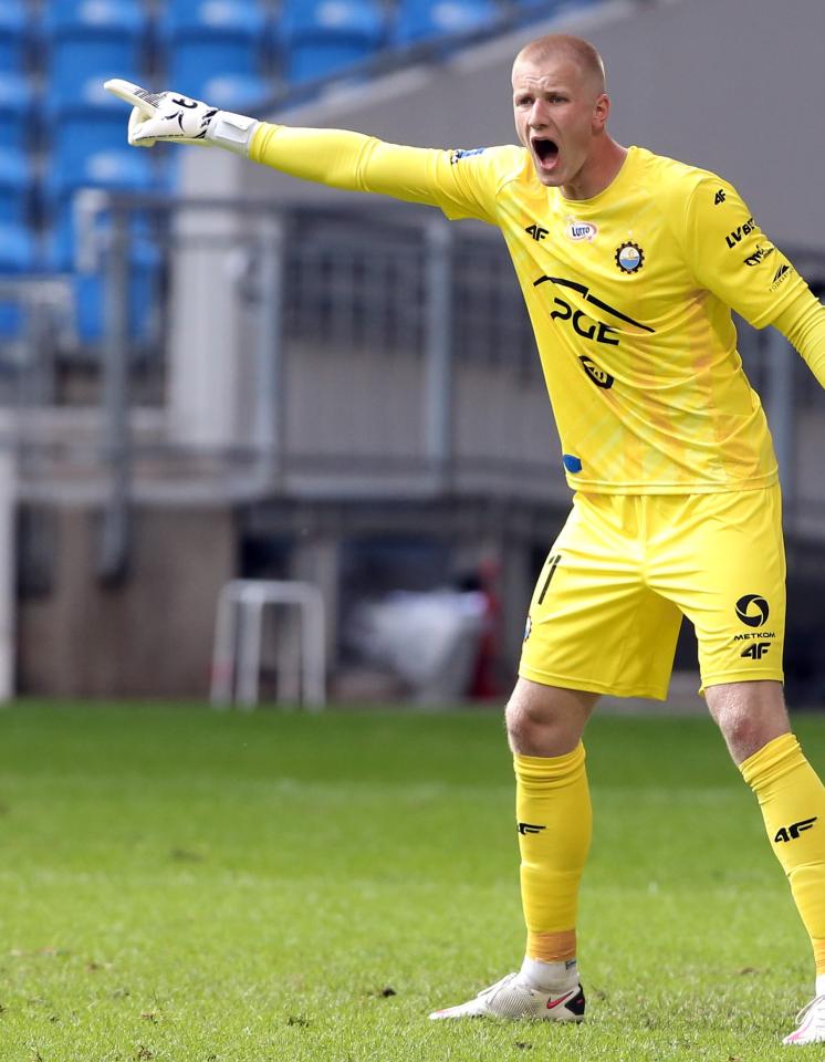 Bartosz Mrozek (Lech Poznań - Stal Mielec 0:2, 16.07.2022)