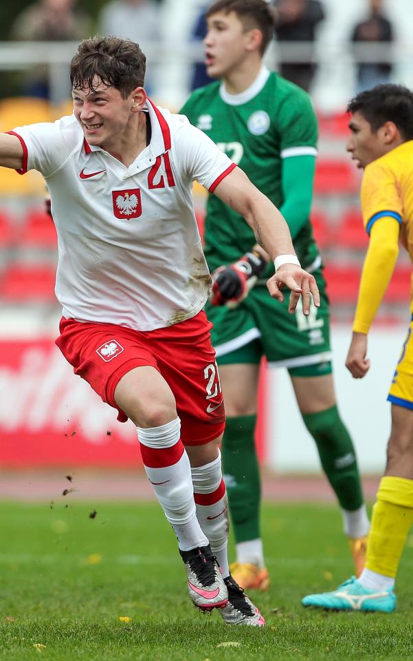 Kacper Śmiglewski (Polska - Kazachstan 3:0 U19, 14.10.2023)