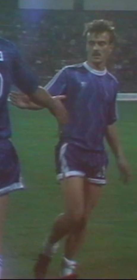 Bogusław Pachelski (Lech Poznań - Flamurtari Wlora 1:0, 05.10.1988)